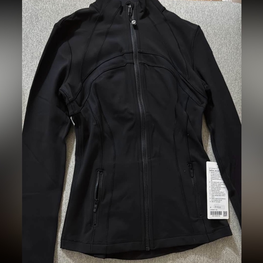 Define Jacket *Luon*